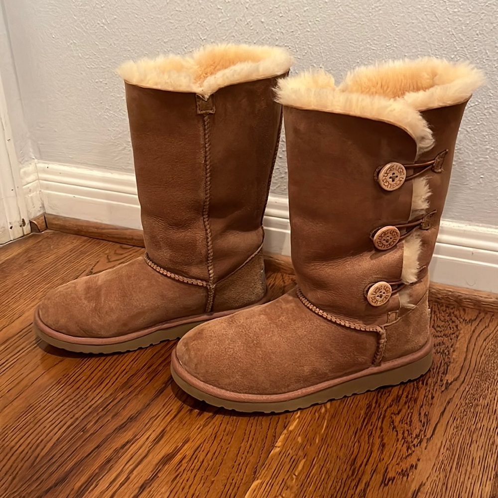 UGG Bailey Button Triplet Boots